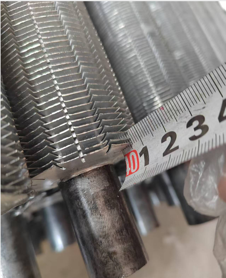Jüngste Firmenblogs über Meticulous Craftsmanship, On-Time Delivery | Three Containers of Toothed Finned Tubes Shipped to Long-Term European Client