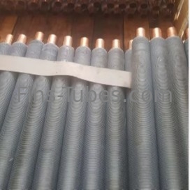 kaufen Extrudierte Flossenröhrchen mit Kupferröhrchen / Rohrunterstützungsboxzubehör online manufacture