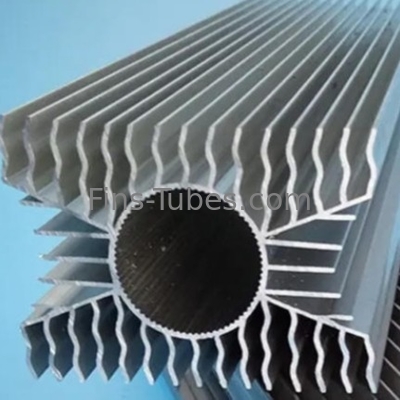 kaufen DELLOK YONGHUI Laser Industriealuminiumprofilverarbeitung unterstützt die Anpassung von Aluminiumlegierungen online manufacture