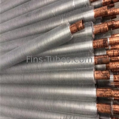 Temperatur Kahlrohr eingebettete Flossenröhre 16-63mm OD 2,5-20mm Flossen Abstand 1,65mm Wanddicke -40°C-300°C 1,0-4,0MPa