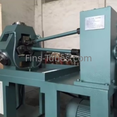 Temperaturflossenröhrchenmaschine mit geringer Geräuschbelastung Kreisförmig/sechseckig/achtseckig 4-10 Flossen 6-25 mm