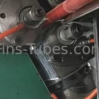 DELLOK-Kohlenstoffstahl verdrängte Finning-Maschine Rohr 415V 10FPI